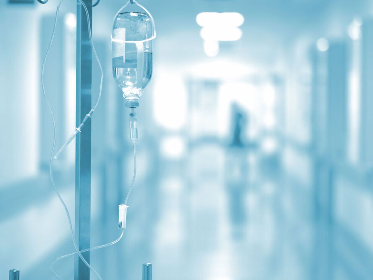 Девять детей продолжают лечение дома