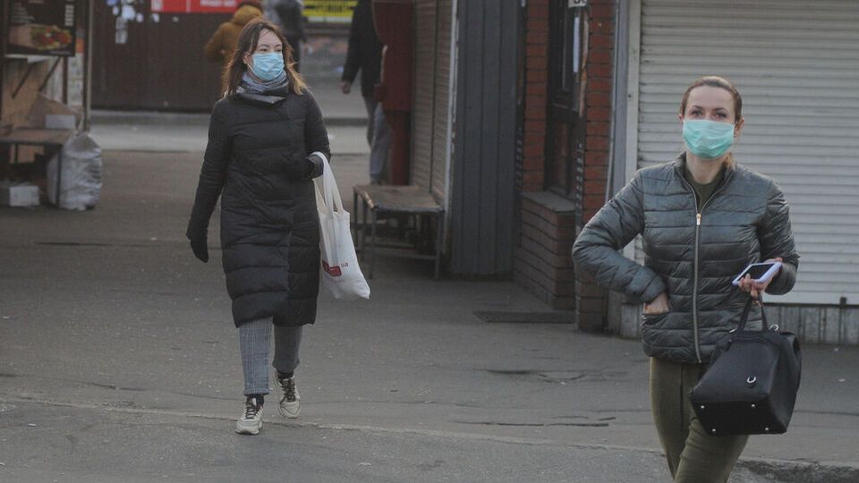 В Україні підтвердили 2,4 млн випадків COVID-19