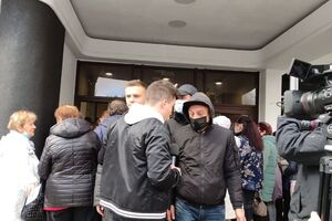 Журналісти викликали поліцію й написали заяви про перешкоджання професійній діяльності та здійсненню виборчого права