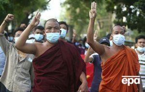 Ченці вимагали звільнити політв'язнів