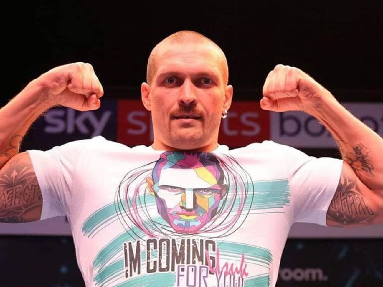 Усик на взвешивании оказался легче своего соперника