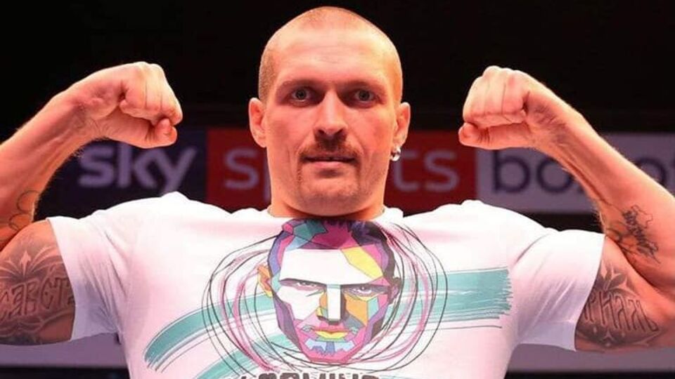 Усик на взвешивании оказался легче своего соперника