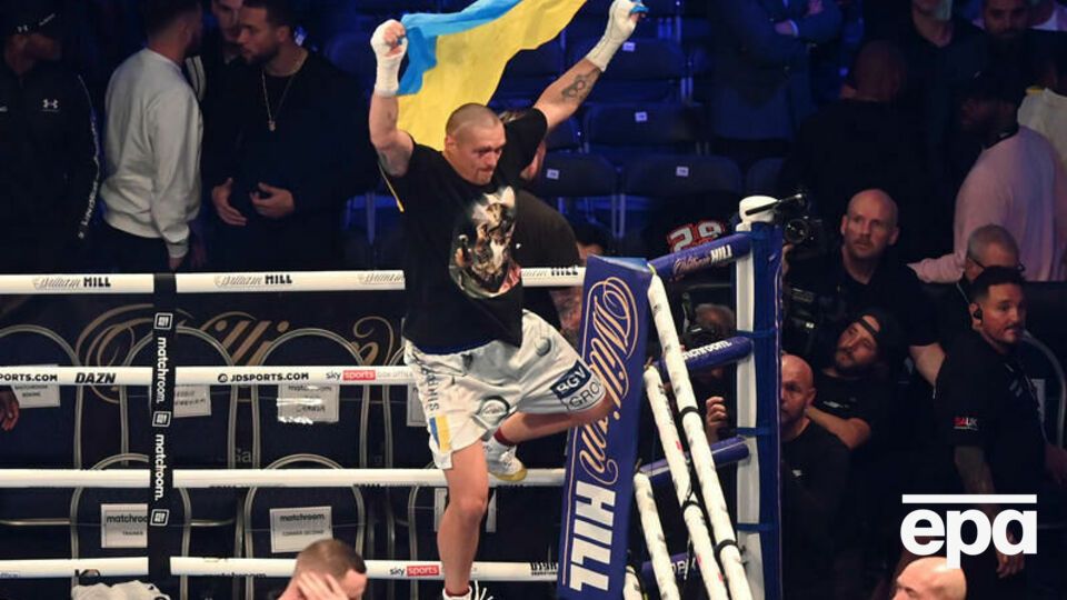 Усик победил соперника по очкам