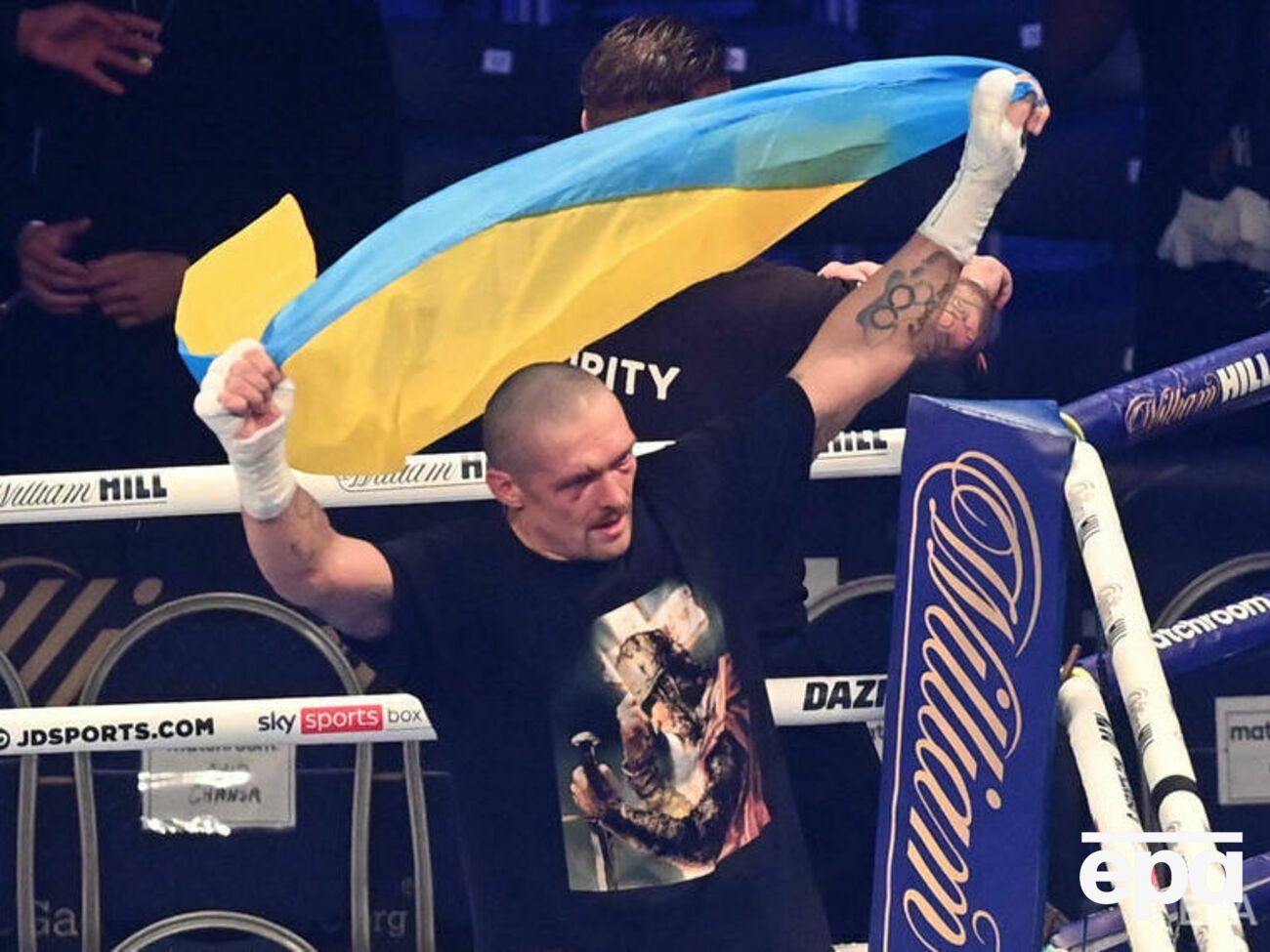 Усик: Де б я реально хотів провести реванш із Джошуа? Блін, на "Олімпійському" в Києві