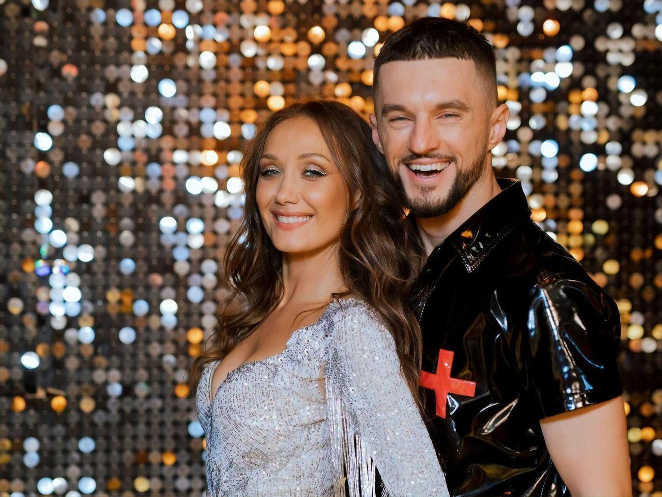 Власова виступає на паркеті "Танців із зірками" в парі з Леоновим