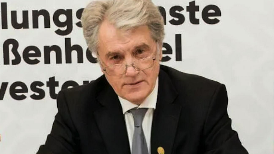 Виктор Ющенко: Мы имеем высокую школу и вместе с тем самую большую в мире интенсивность развития, есть куда эту школу приложить