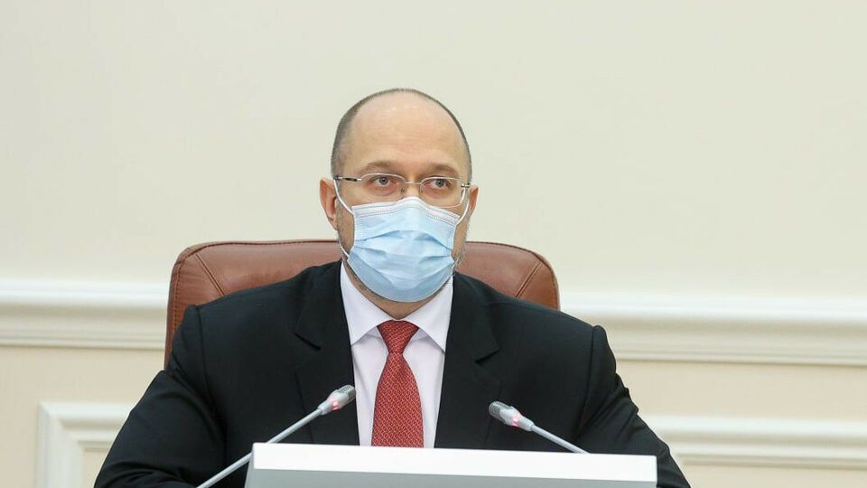 Шмыгаль сообщил, что в Украине заняты 16,7 тыс. койко-мест в больницах для пациентов с COVID-19