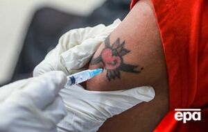 В США одобрены вакцины фирм Moderna, Pfizer/BioNTech и Johnson & Johnson