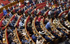 21,3% украинцев надеются на действующую власть