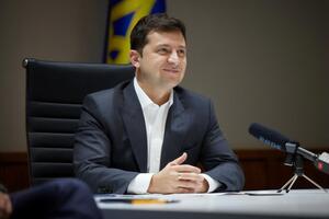 Зеленський запросив представників Facebook відвідати "Дія.Саміт"