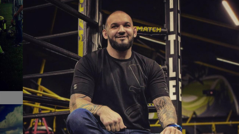 В мае сооснователь "Махача" Лимонтов рассказывал, что за проект ему предлагали более $1 млн