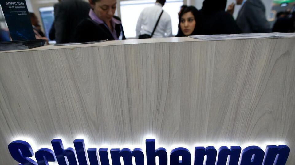 У 2015 році Schlumberger погодилася виплатити владі США $232,7 млн