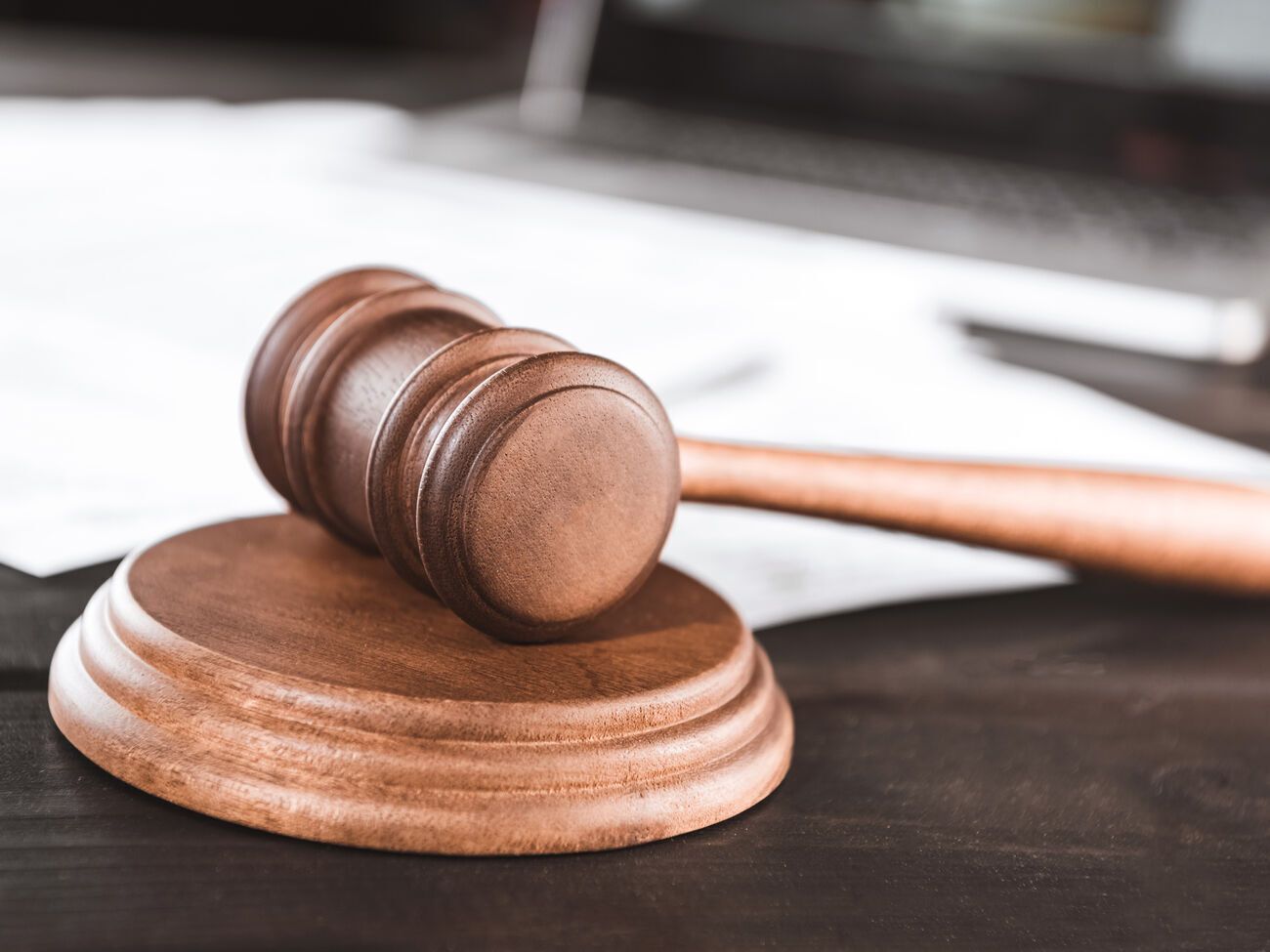 Задержанный доставлен в Дарницкий районный суд для избрания меры пресечения