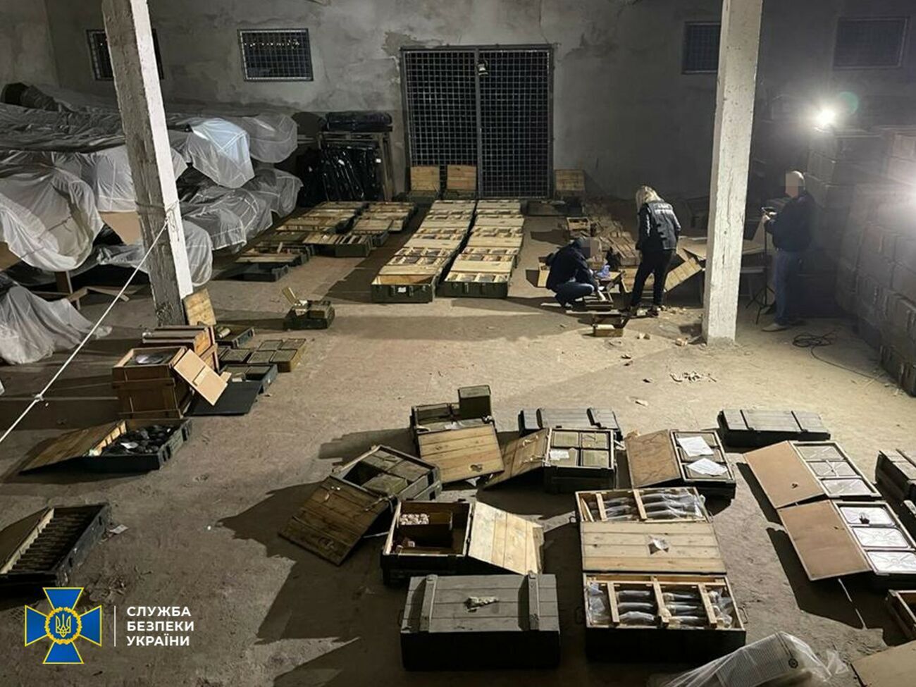 Начальник ракетно-артилерійського складу продавав зброю криміналітету, заявляють правоохоронці