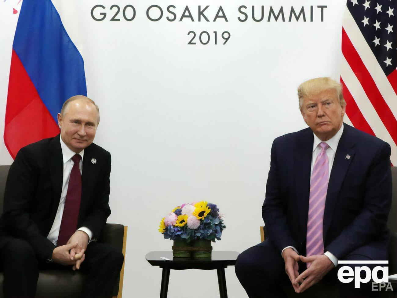 Трамп (праворуч) був занадто поглинений переконаннями про свою непереможність, зазначила Грішем