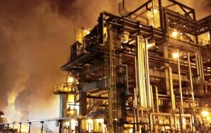 Факельное горение зафиксировали на высоте 3 метра