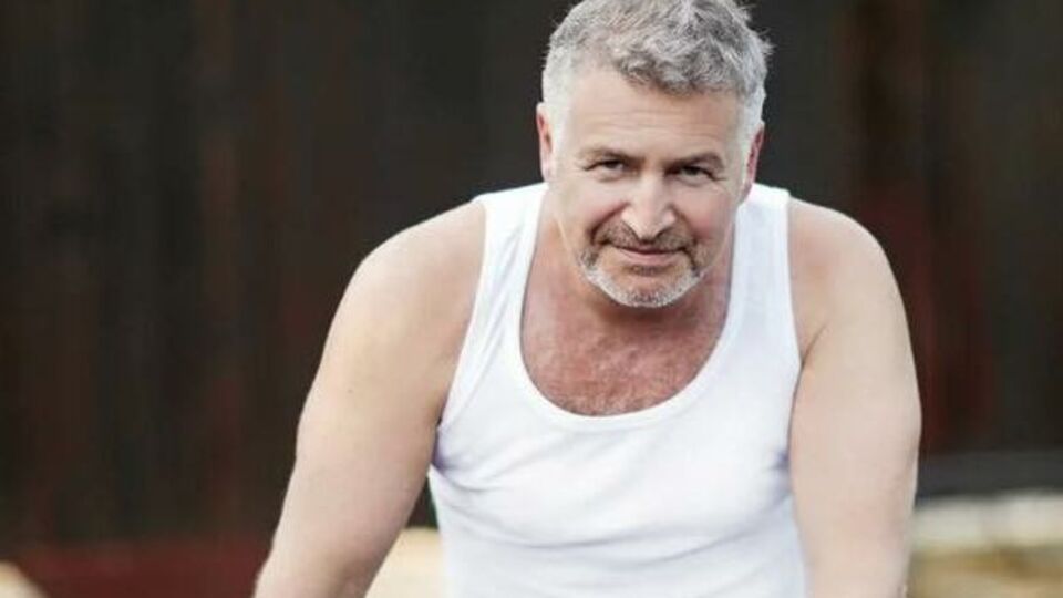 Агутін випустив перший альбом 1994 року