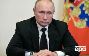 Путин ушел на самоизоляцию из-за случаев заражения коронавирусом в его окружении