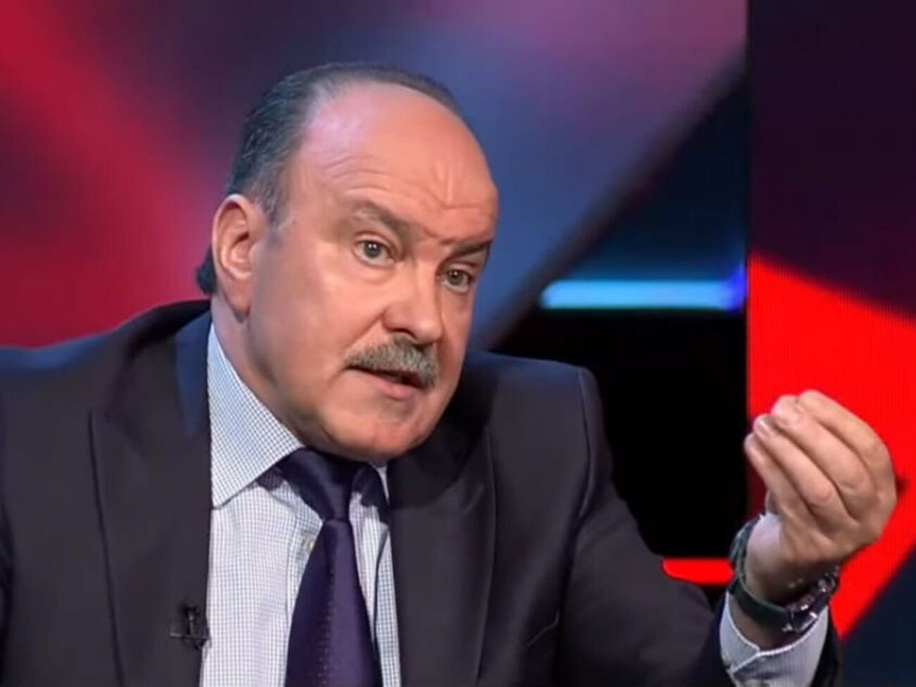 Михаил Цымбалюк:&nbsp;Если бюджет будет терять средства, чем выплачивать социальным сферам?