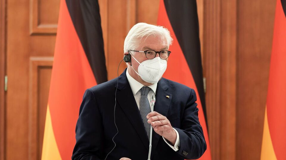 Правительство Германии не намерено менять свою позицию по либерализации визового режима, отметил Штайнмайер