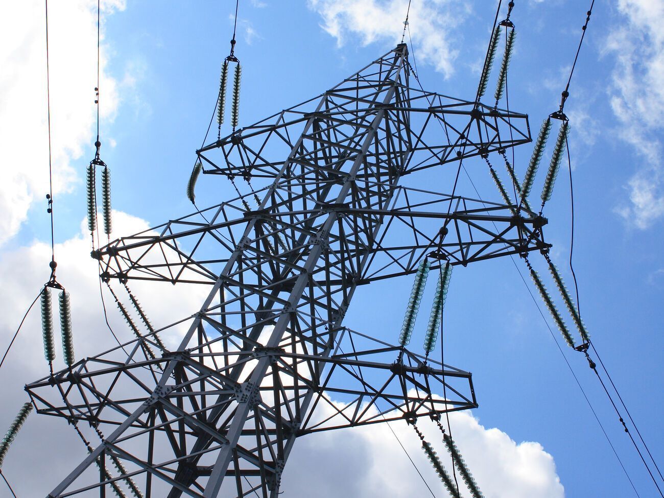 НКРЭКУ продлила до 1 ноября&nbsp;запрет на импорт электроэнергии из России и Беларуси