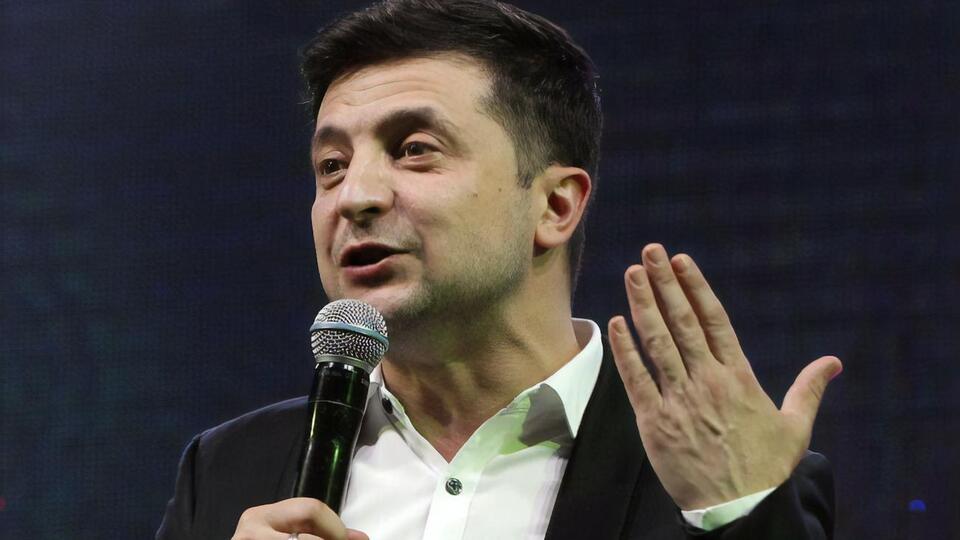 Зеленский: Правительств вечных не бывает