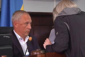 Невідома напала на мера Чернівців