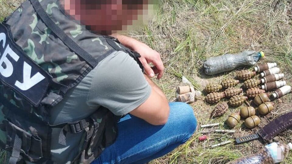 За даними СБУ, схрон обладнали бойовики ще 2014 року