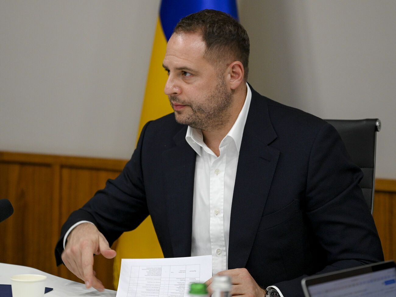 Сегодня составляются новые списки из украинских граждан для их эвакуации из Афганистана, отметил Ермак