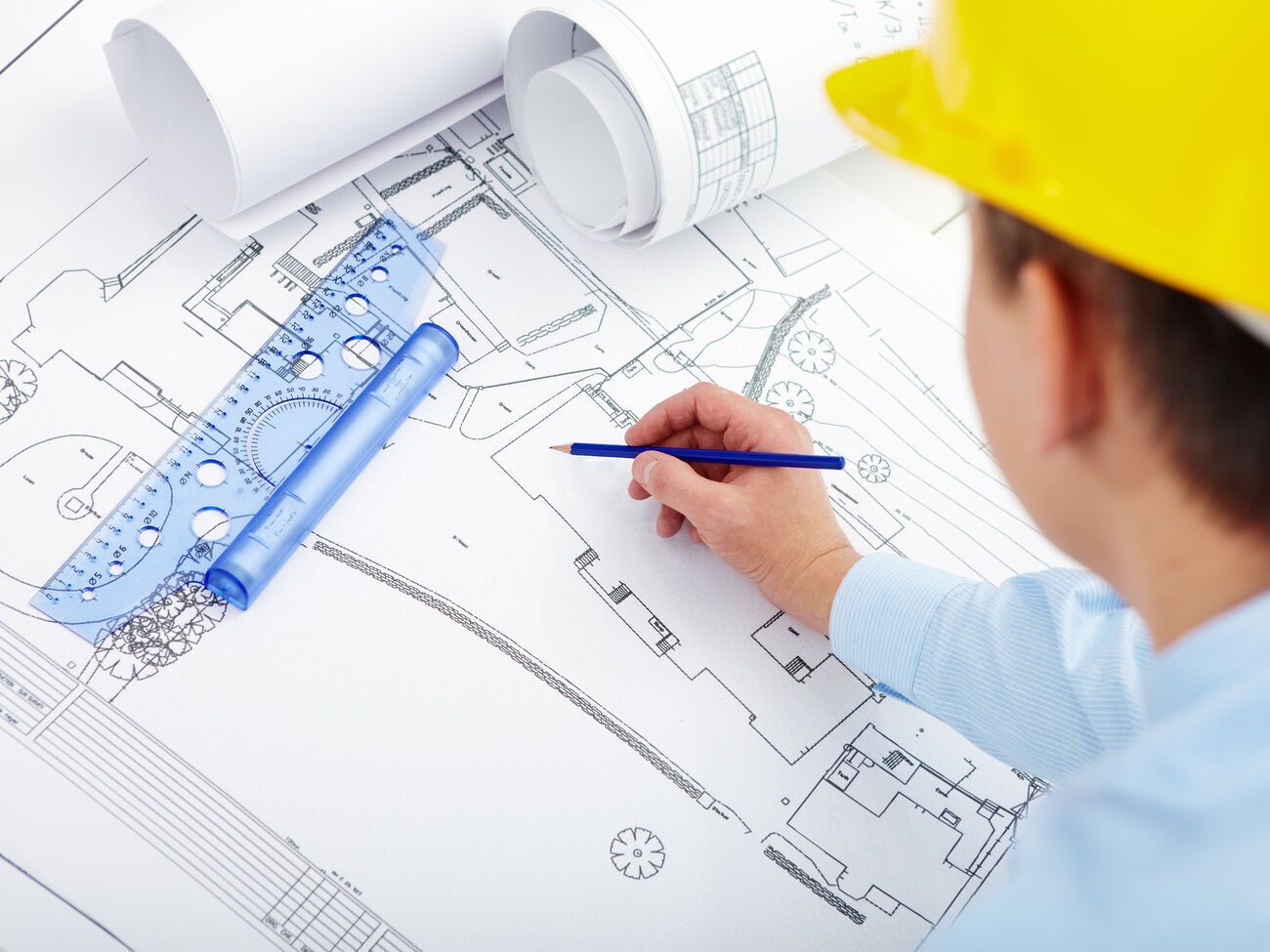 "Обозреватель" пише, що випускники технічних закладів освіти дуже швидко знаходять роботу