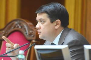 Разумков має намір відстоювати свою позицію