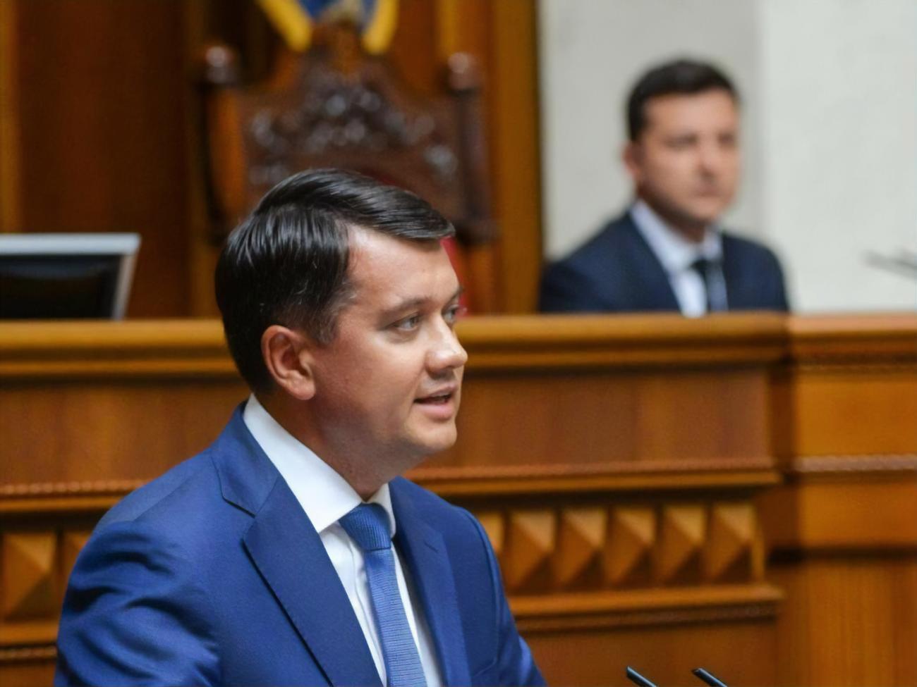 Разумков (на фото) считает, что главным инициатором процесса его отзыва с дожности главы Рады был не Арахамия