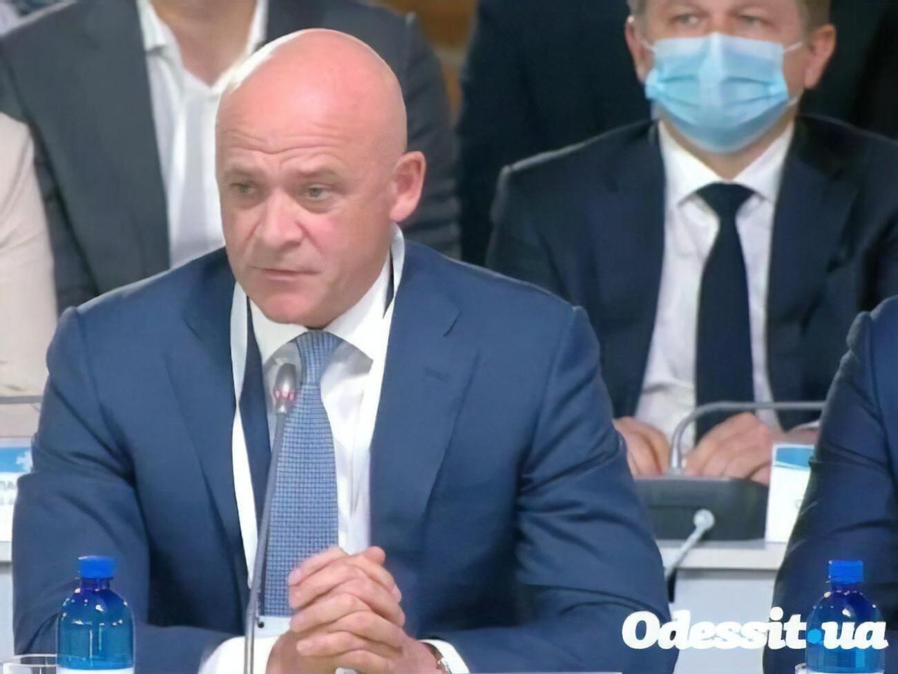 Геннадий Труханов: Это и новый аэродромный комплекс, и крупнейший в Украине пешеходный центр в выходные и праздничные дни