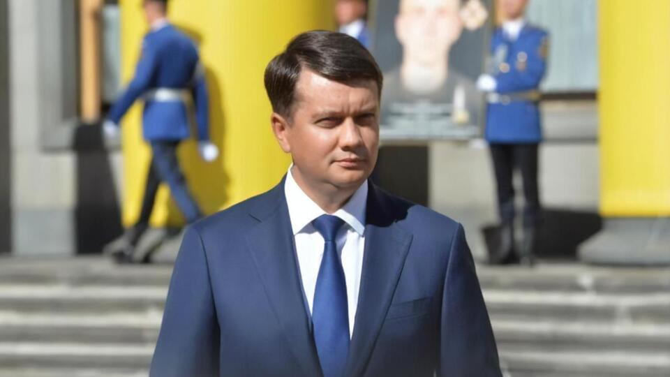 Разумков пройшов у Раду за списком "Слуги народу", він обіймає посаду спікера із серпня 2019 року