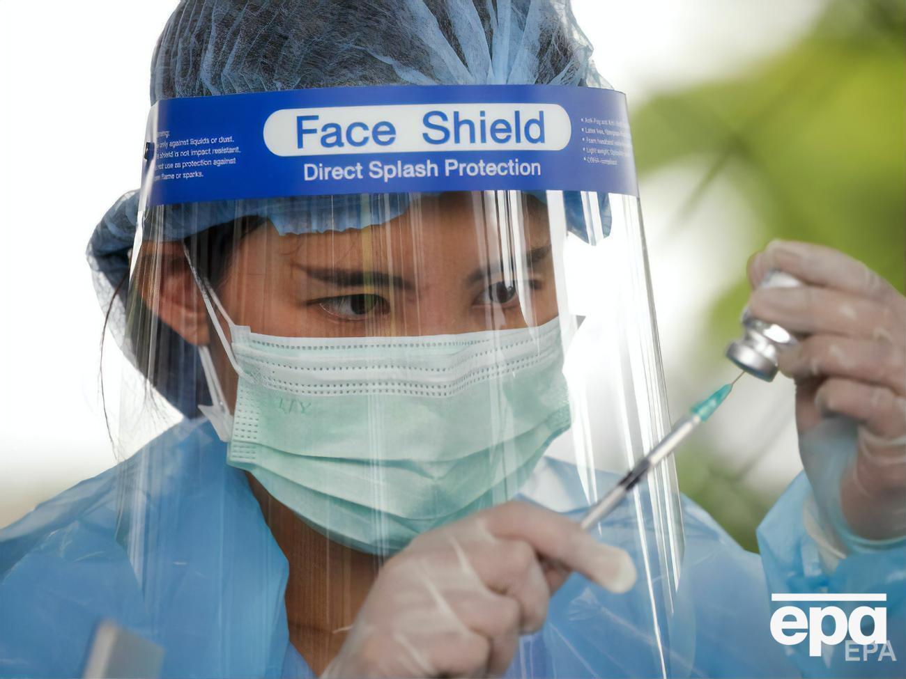 Смешанную вакцину в Таиланде ввели более чем 1,5 млн человек