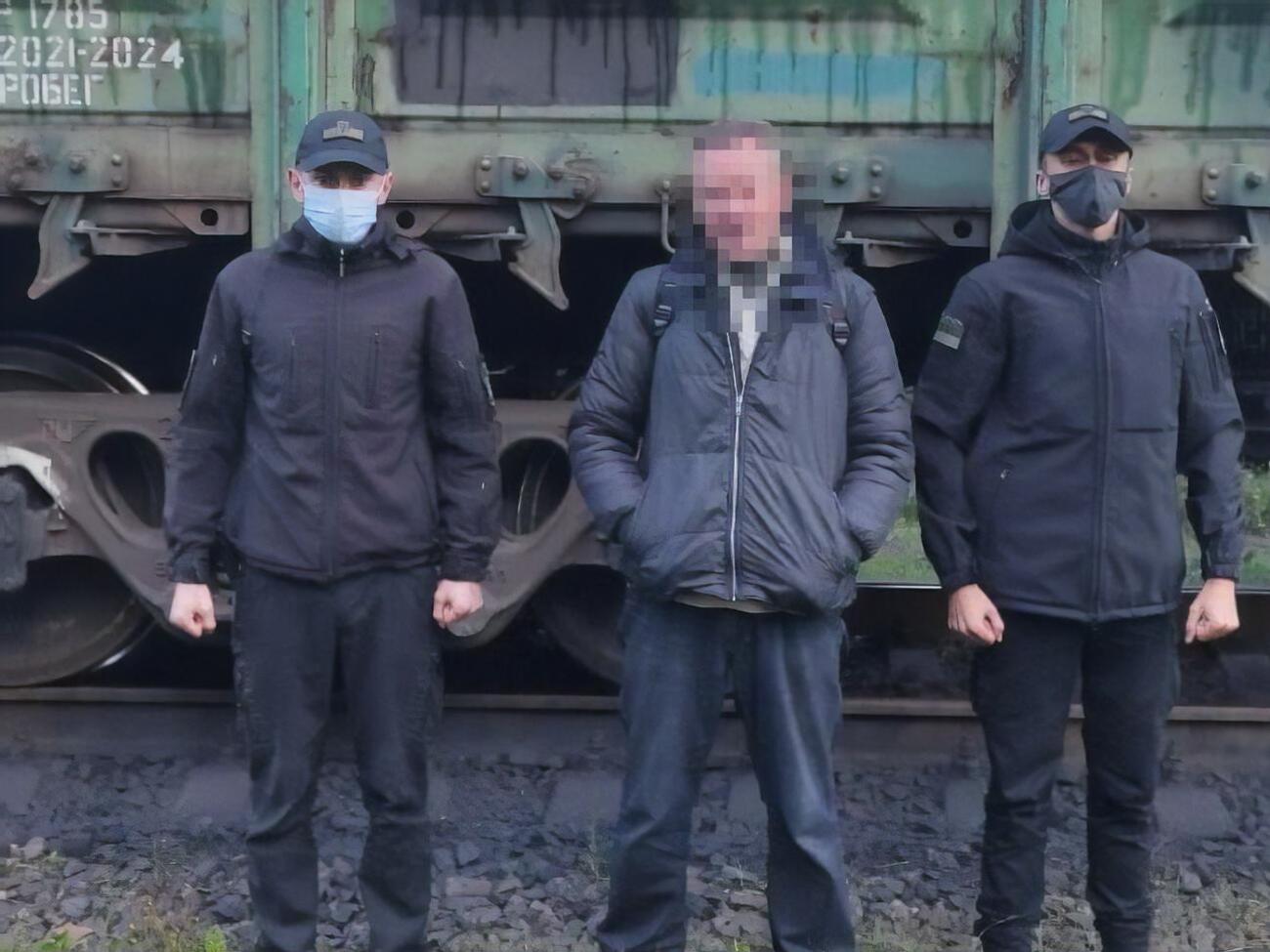 Чоловіка, який намагався нелегально потрапити до Польщі, затримали