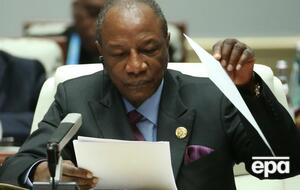 Конде пришел к власти в 2010 году