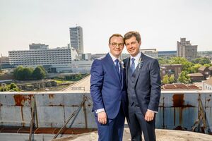 Частен и Пит Буттиджичи стали родителями