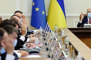 Уйти в отставку могут пять министров