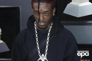В начале февраля 2021 года Lil Uzi Vert инкрустировал себе в лоб драгоценность
