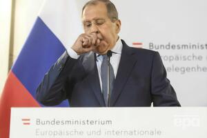 За словами Лаврова, українська сторона "ухиляється" від виконання Мінських угод