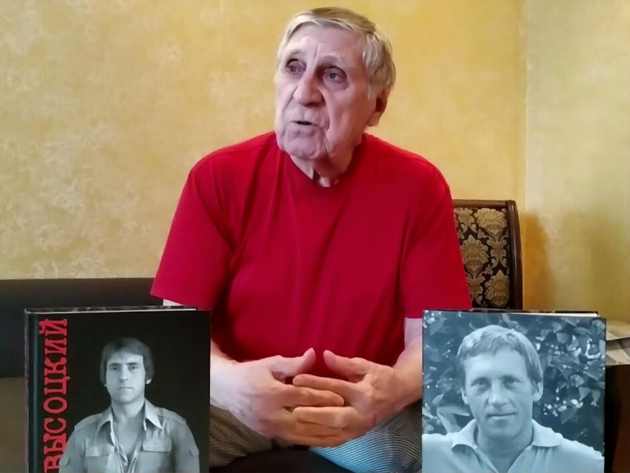 Інтерв'ю з Кохановським тривало дві з половиною години