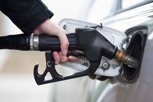 Українські автомобілісти не мають змоги захиститися від пального фальсифікату, заявляють у громадській організації