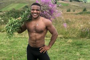 Беленюк о Никитюк: Она часто выставляет свои фотографии в купальнике. Кстати, она ничего