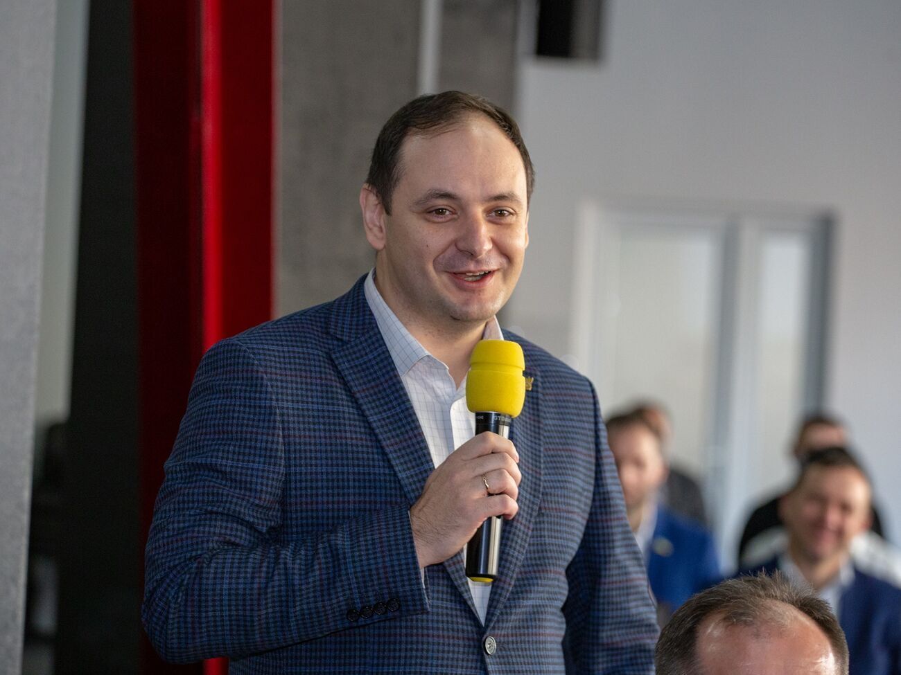 Марцинкив дал поручение чиновникам уточнять у жителей, которые просят помощь на лечение от COVID-19, были ли они вакцинированы