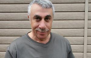 Доктор Евгений Комаровский уверяет, что, несмотря на устрашающий вид, собранные им грибы съедобны