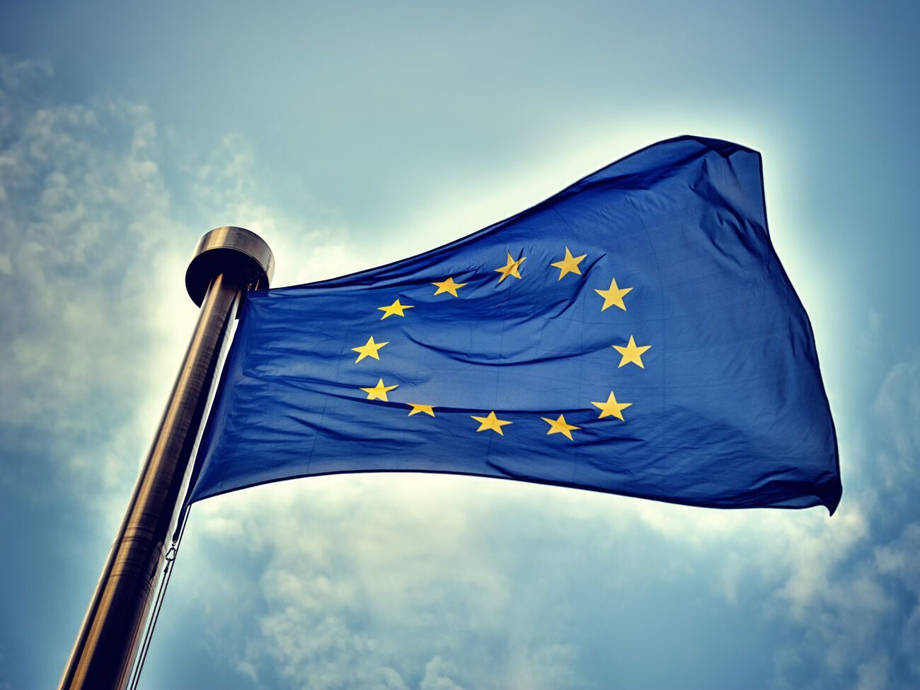 Евросоюз продлит санкции против РФ на полгода