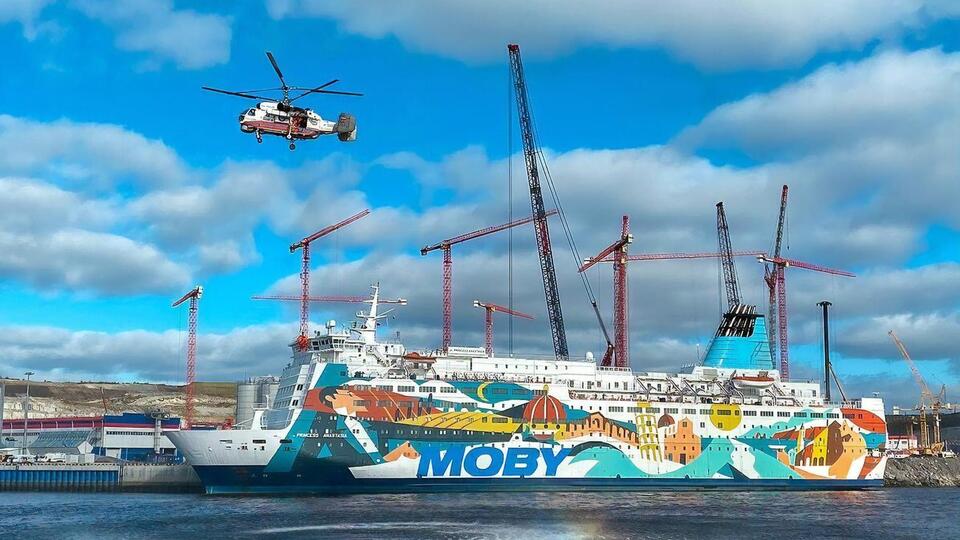 Режисер брав участь у навчаннях у Норильську, він вибирав місце для зйомок документального фільму