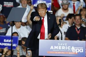 Трамп сказав, що любить "великих бійців і великі бої"