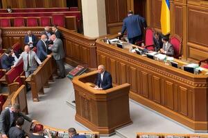 У Шуфрича – первое место по времени выступлений в Верховной Раде, он говорит больше, чем спикер и его заместители